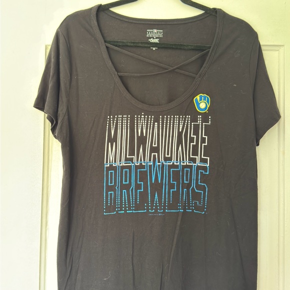 Tops - Milwaukee Brewers Women's Black T-Shirt
